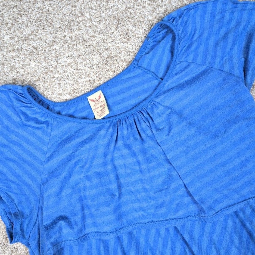 Faded‎ Glory Blue Striped Tiered Tunic Top Women XL 16 18 Short Sleeve Casual